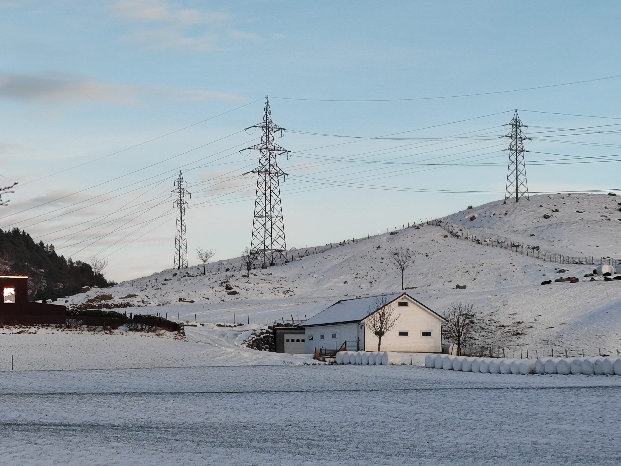 Strømpriser, Kraftlinjer Kraftledninger, Hus, Vinter